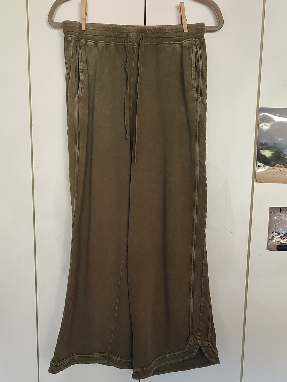 Three Bird Nest Olive Drawstring Wide-Leg Cropped Pants